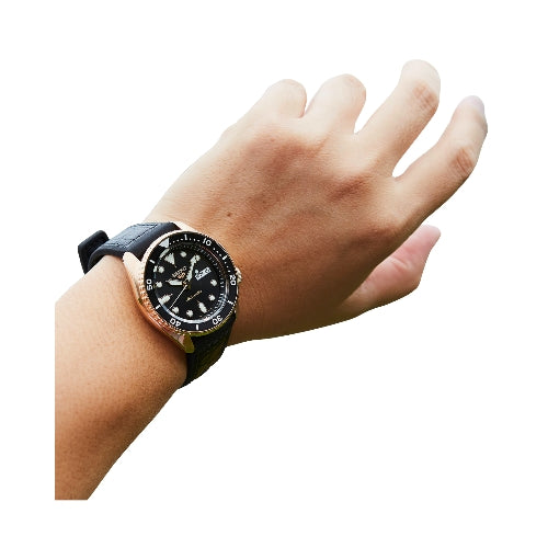 SEIKO Analog Wrist Watch – Model SRPD76K1-SEIKO