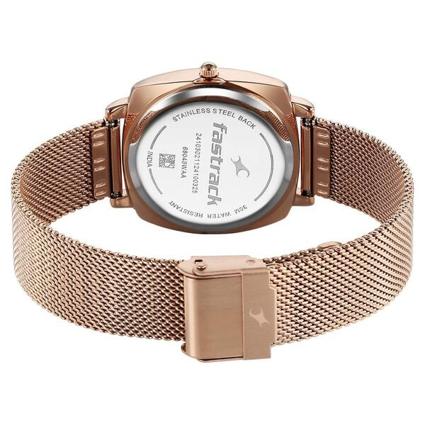 Fastrack Wrist Watch Model 68043WM02