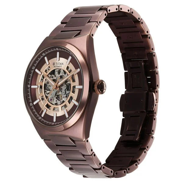 TITAN Analog Wrist Watch – Model 90221QM01