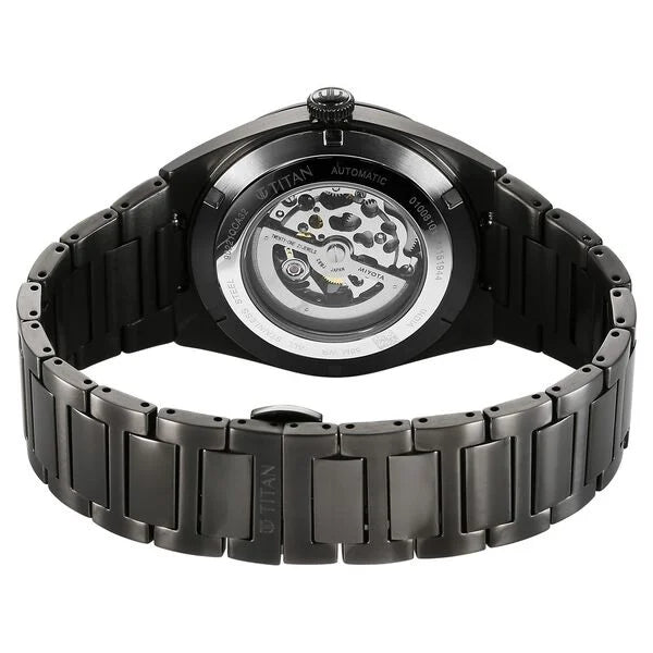 TITAN Analog Wrist Watch – Model 90221QM02