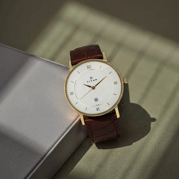 TITAN Analog Wrist Watch – Model 9162YL01