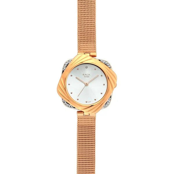 TITAN Analog Wrist Watch – Model 95139KM01