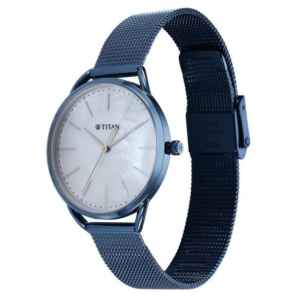 TITAN Analog Wrist Watch – Model 95180QM01