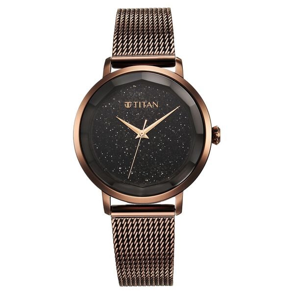 TITAN Analog Wrist Watch – Model 95184QM01
