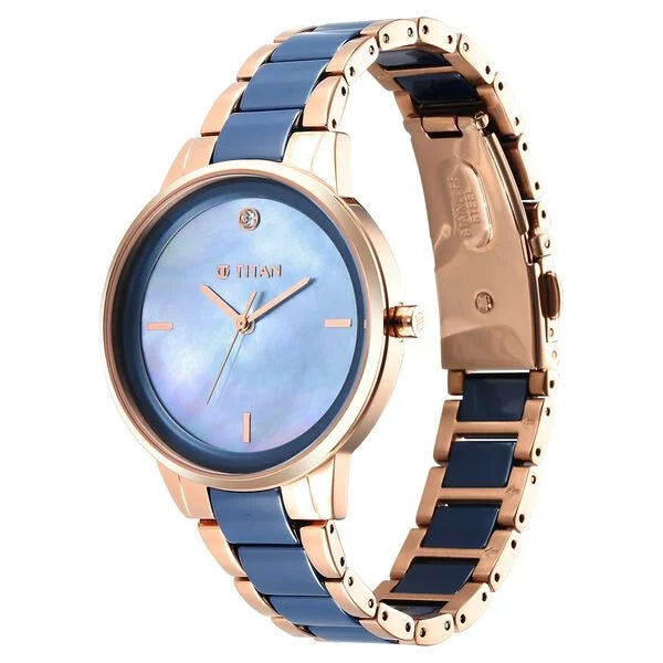 TITAN Analog Wrist Watch – Model 95213KD03