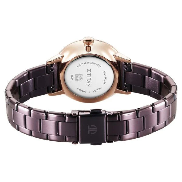 TITAN Analog Wrist Watch – Model 95248KM01