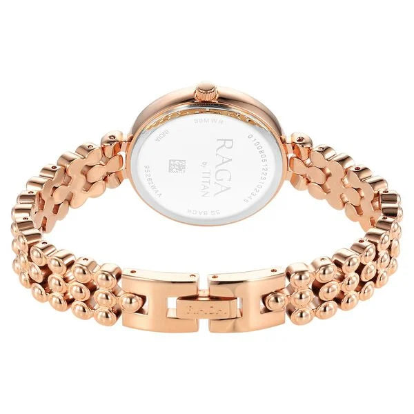 TITAN Analog Wrist Watch – Model 95262WM01