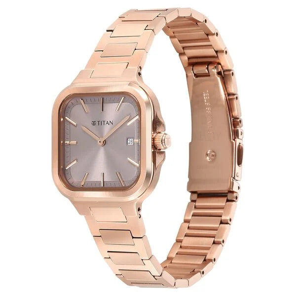 TITAN Analog Wrist Watch – Model 95291WM01