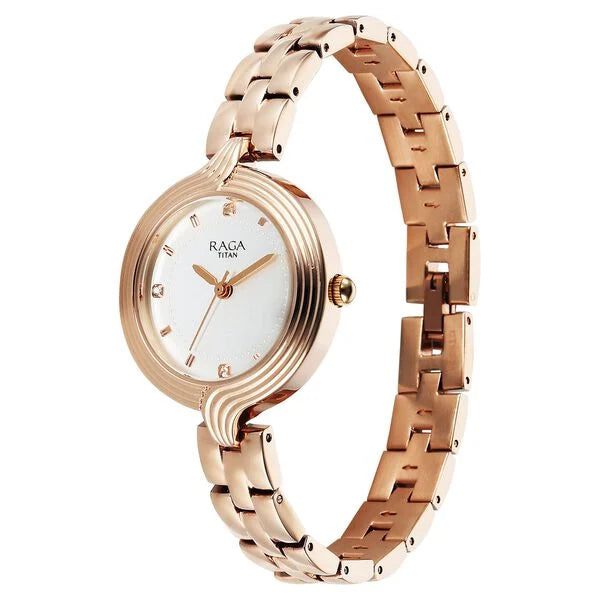 TITAN Analog Wrist Watch – Model 95346WM01