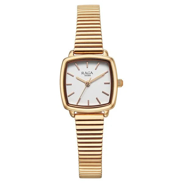 TITAN Analog Wrist Watch – Model 95355WM01