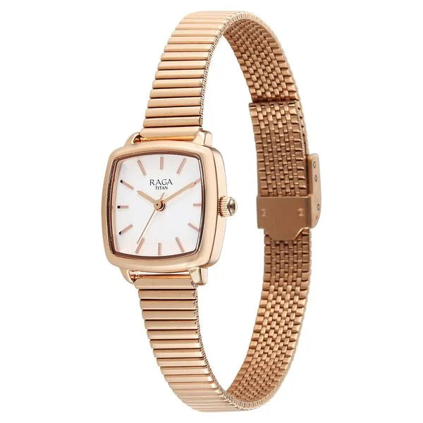 TITAN Analog Wrist Watch – Model 95355WM01