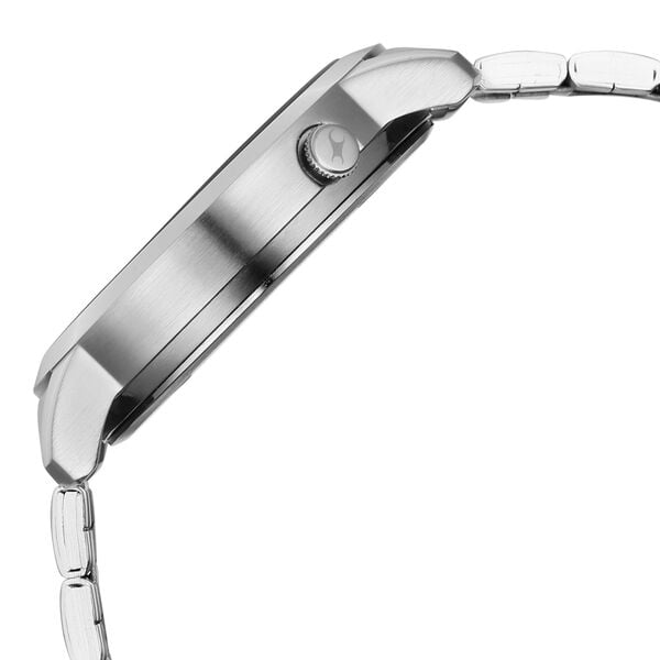Fastrack wrist watch model -3340SM02