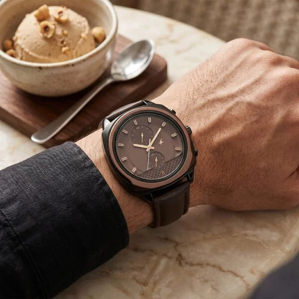 Fastrack wrist watch model-3344KL01