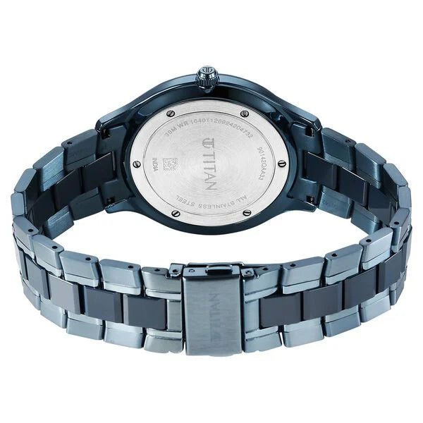 TITAN Analog Wrist Watch – Model 90142QD01