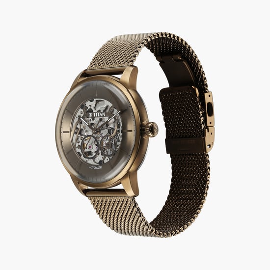 TITAN Analog Wrist Watch – Model 90110QM03
