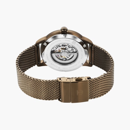 TITAN Analog Wrist Watch – Model 90110QM03