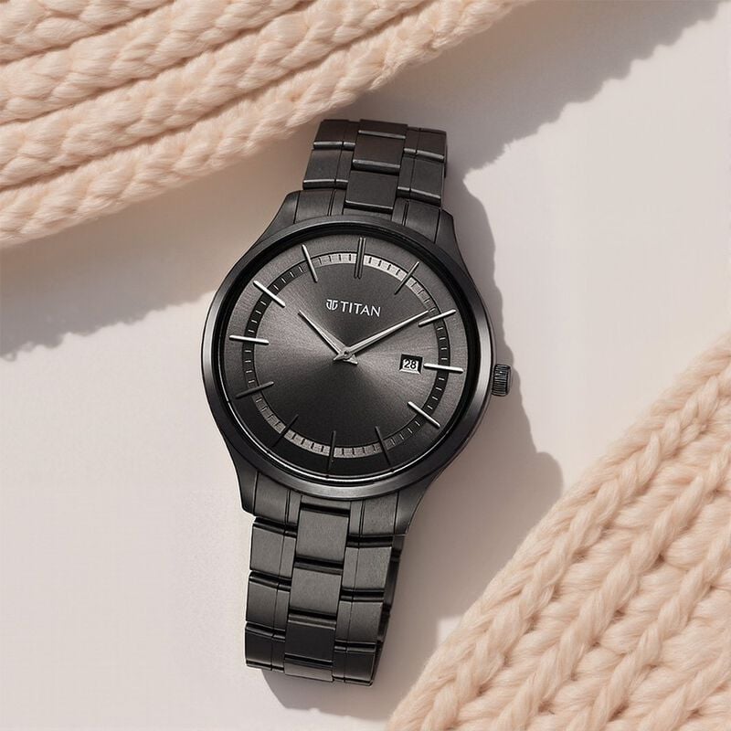 TITAN Analog Wrist Watch – Model 90142QM06