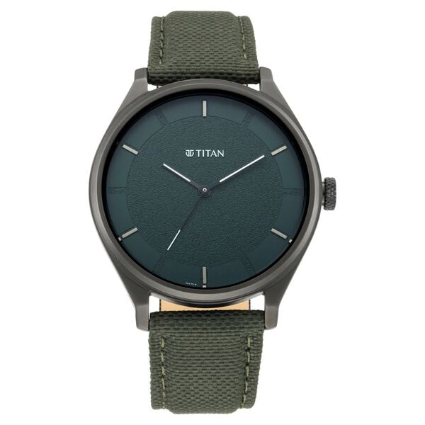 TITAN Analog Wrist Watch – Model 1802NL02