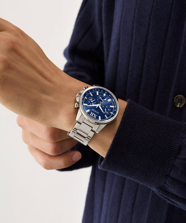 GUESS Analog Wrist Watch – Model GW0900G4
