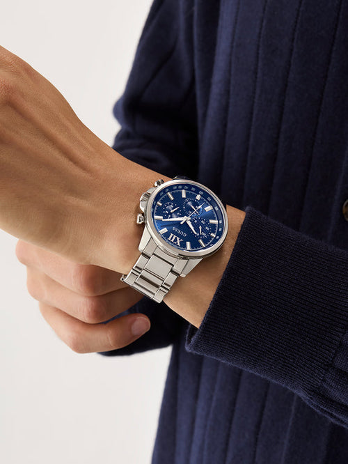 GUESS Analog Wrist Watch – Model GW0900G4