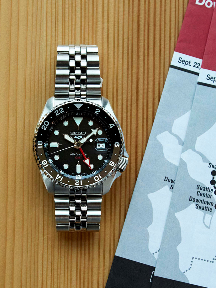 SEIKO Analog Wrist Watch – Model SSK001K1-SEIKO