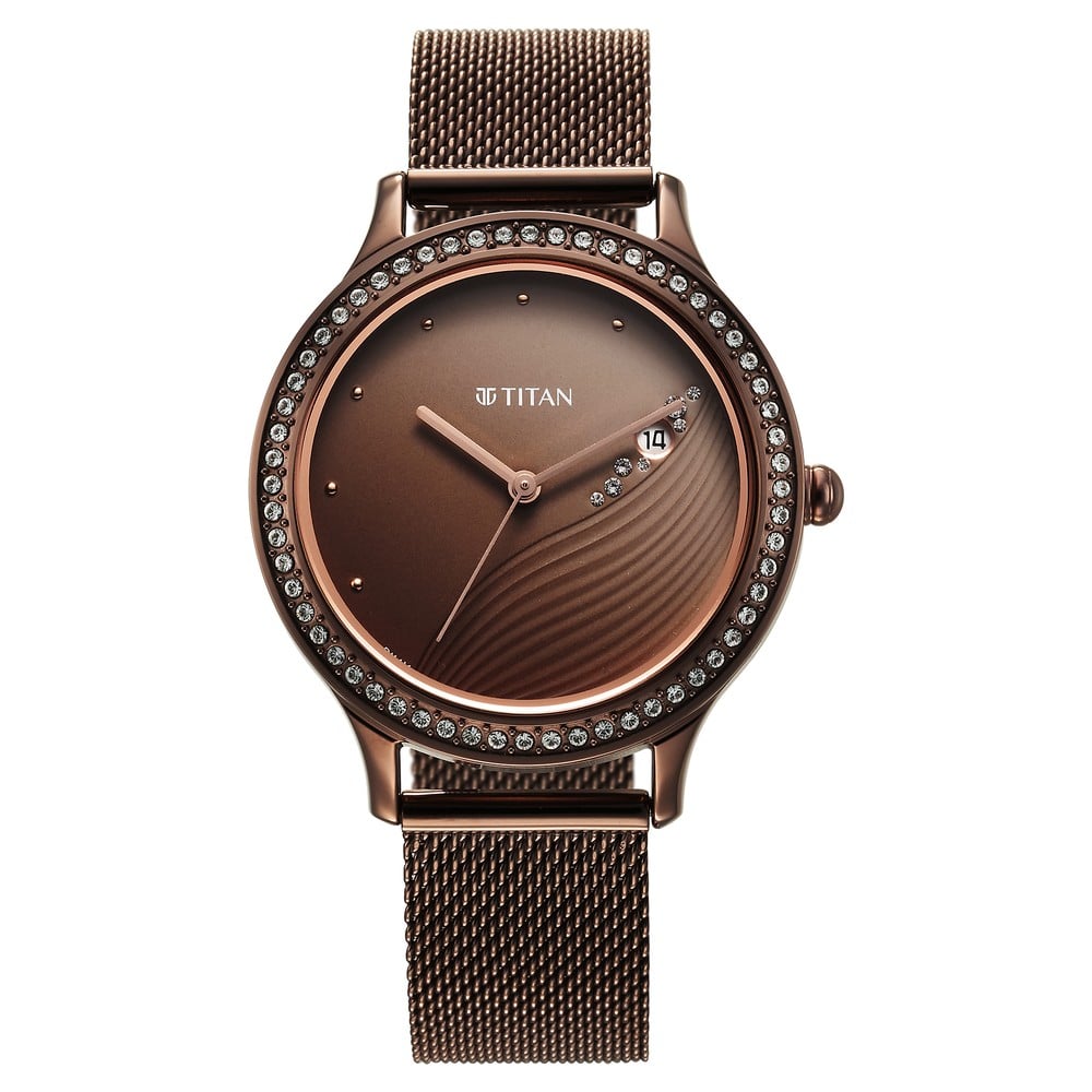 TITAN Analog Wrist Watch – Model 2634QM01
